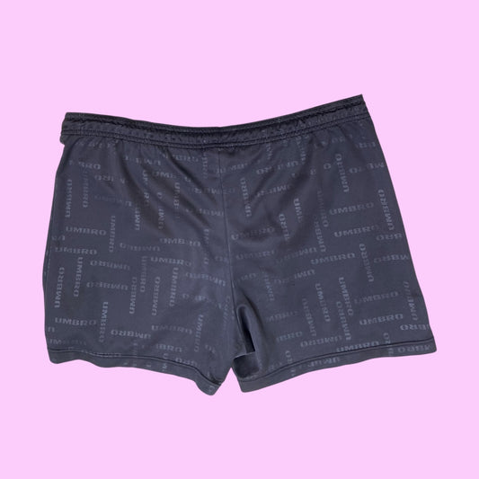 Vintage Umbro shorts - L