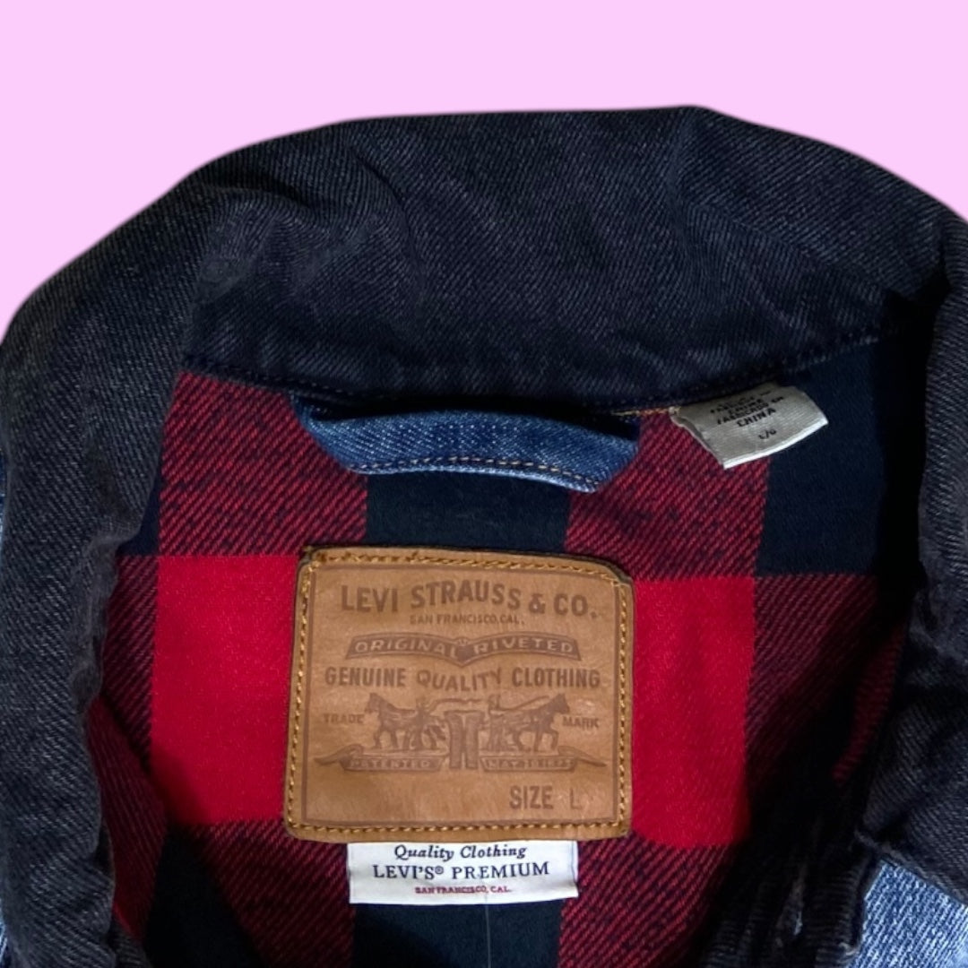 Vintage Levi's lined denim jacket - M