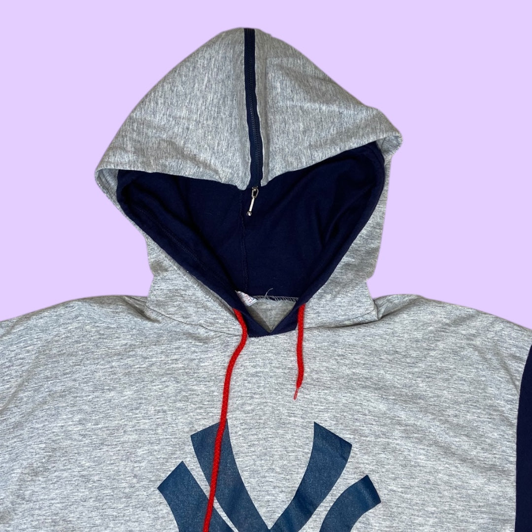Vintage New York Yankees hooded t-shirt - L
