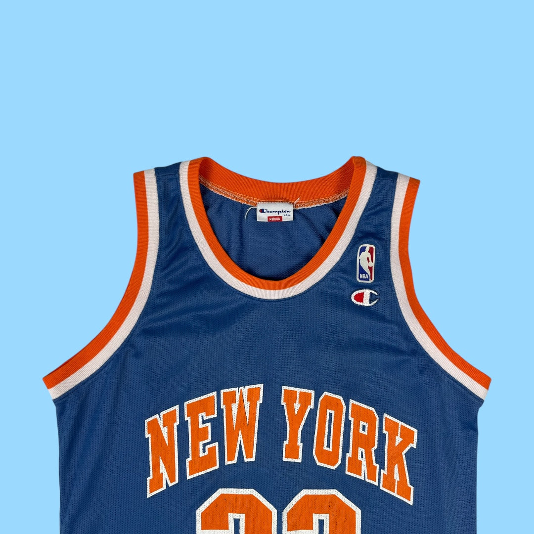 Vintage Champion NY Knicks Ewing jersey - M
