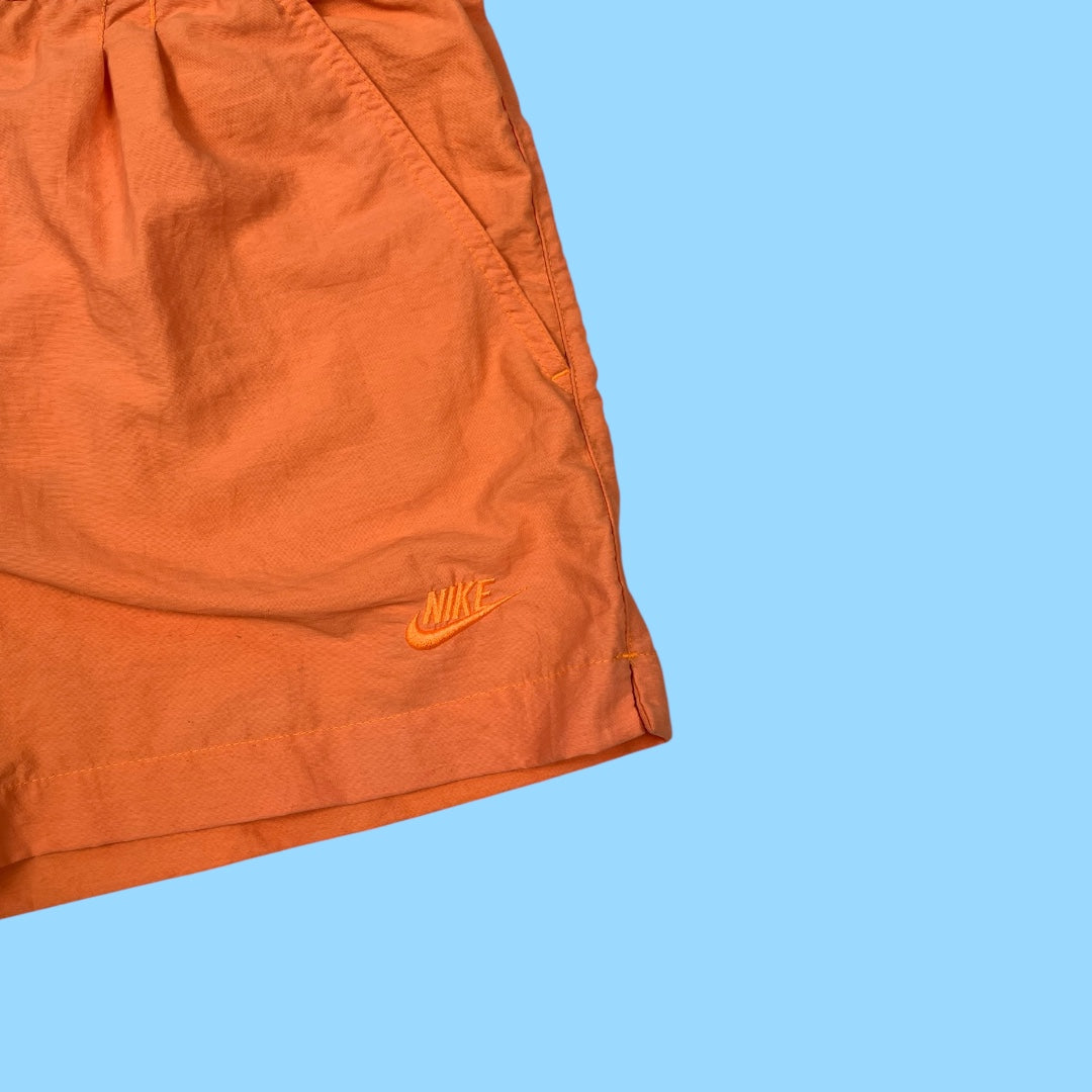 Vintage Nike Challenge Court Agassi shorts - M